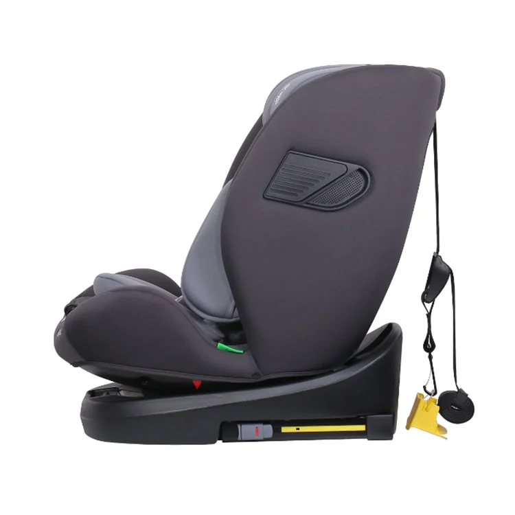 Fotelik samochodowy dla dzieci z obrotową podstawą 360°